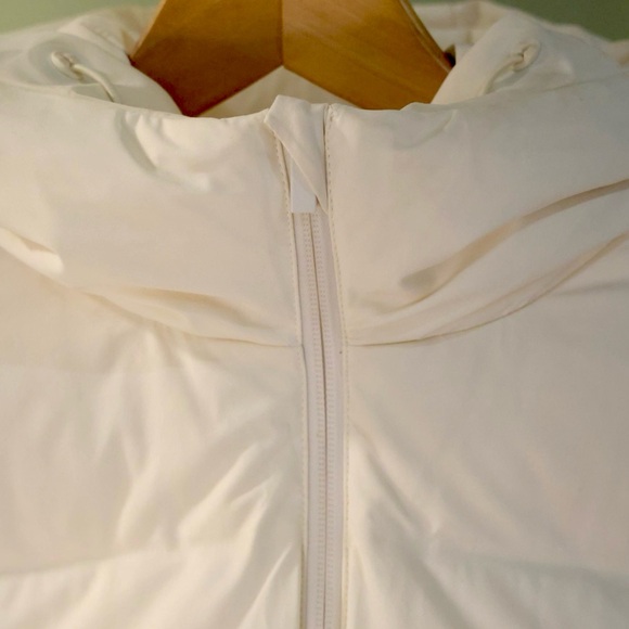 Uniqlo Women's Off-White Puffer Jacket Seamless Down Parka - Picture 6 of 14
